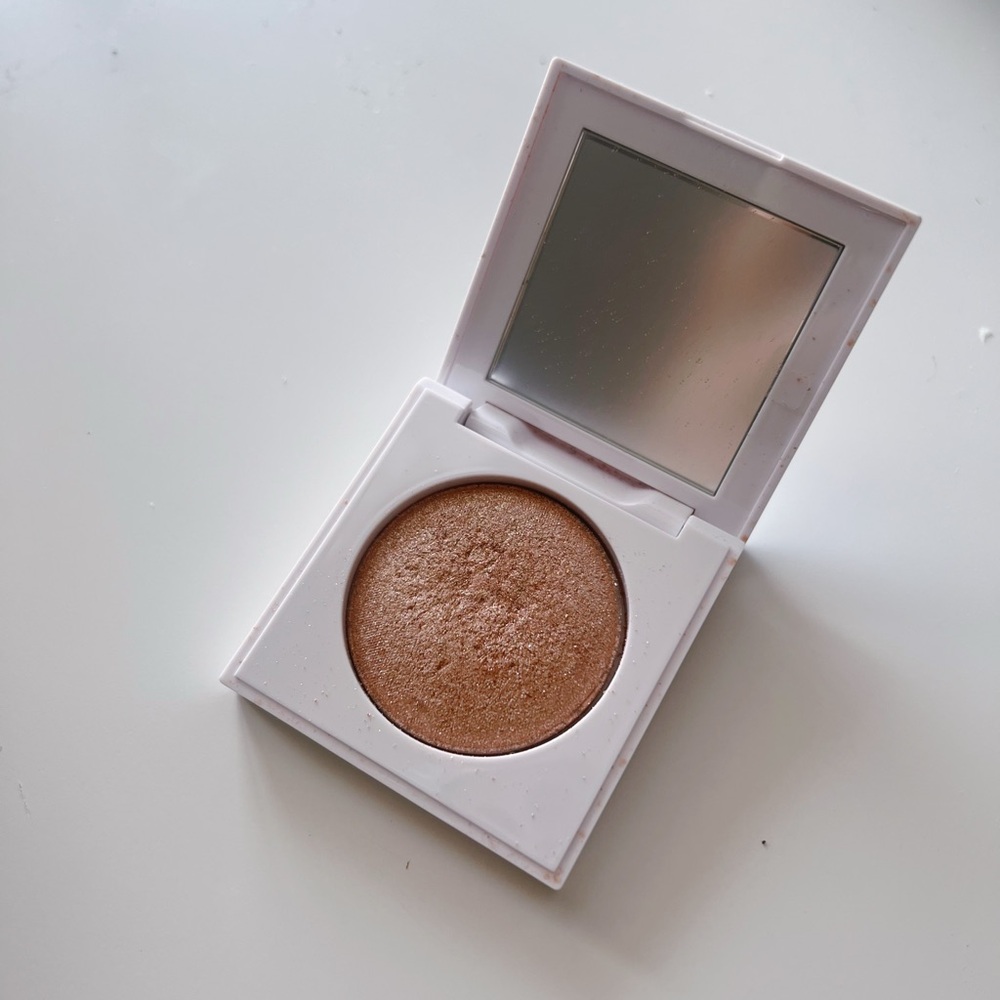 Make up by Mario Master Crystal Compact Highlighter